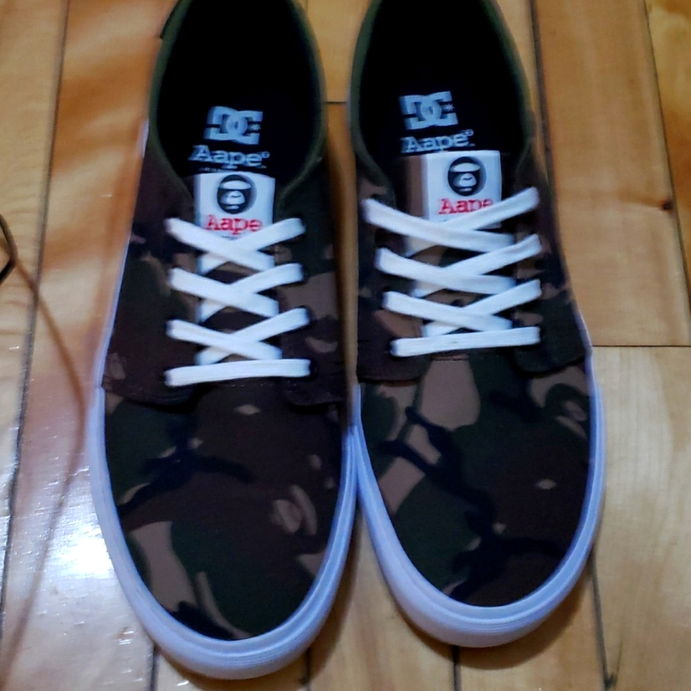 AAPE X DC CAMO Shoes SISE 9US